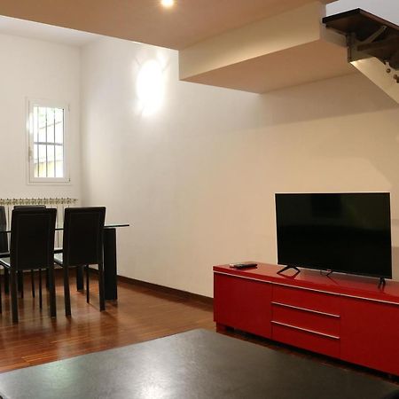 Апартаменты Cozy & Large Loft Famagosta Милан Экстерьер фото
